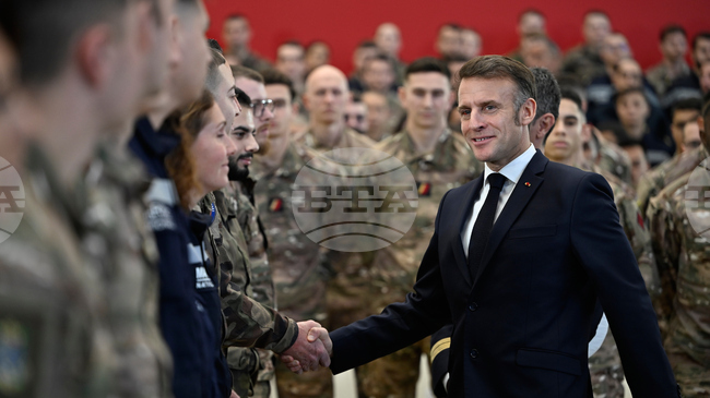 Макрон заяви, че две трети от предоставяните на Украйна разузнавателни данни идват от Франция