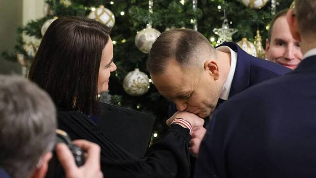 ПАП: Поляците никога няма да изоставят беларусите по пътя им към свободата, заяви президентът Навроцки пред Светлана Тихановска 