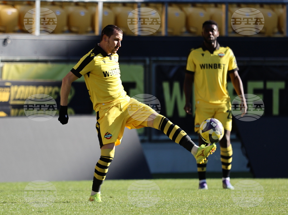 Пловдив - футбол - Ботев (Пловдив) - Марица (Пловдив) - контрола