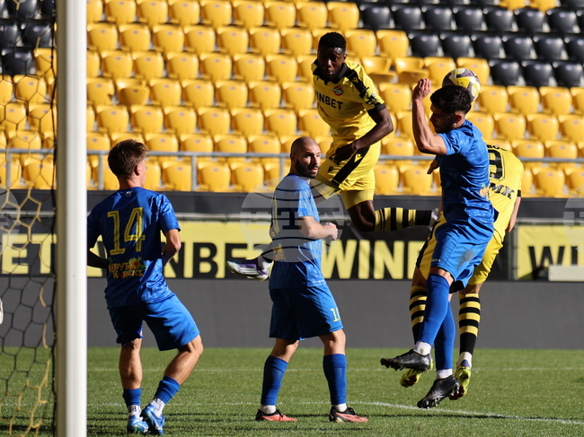 Пловдив - футбол - Ботев (Пловдив) - Марица (Пловдив) - контрола