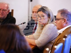 Народно събрание - Комисия по конституционни и правни въпроси