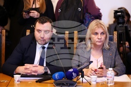 Народно събрание - Комисия по конституционни и правни въпроси