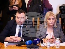 Народно събрание - Комисия по конституционни и правни въпроси