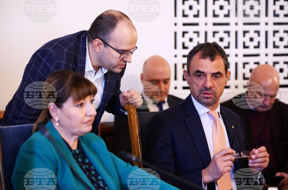 Народно събрание - Комисия по конституционни и правни въпроси