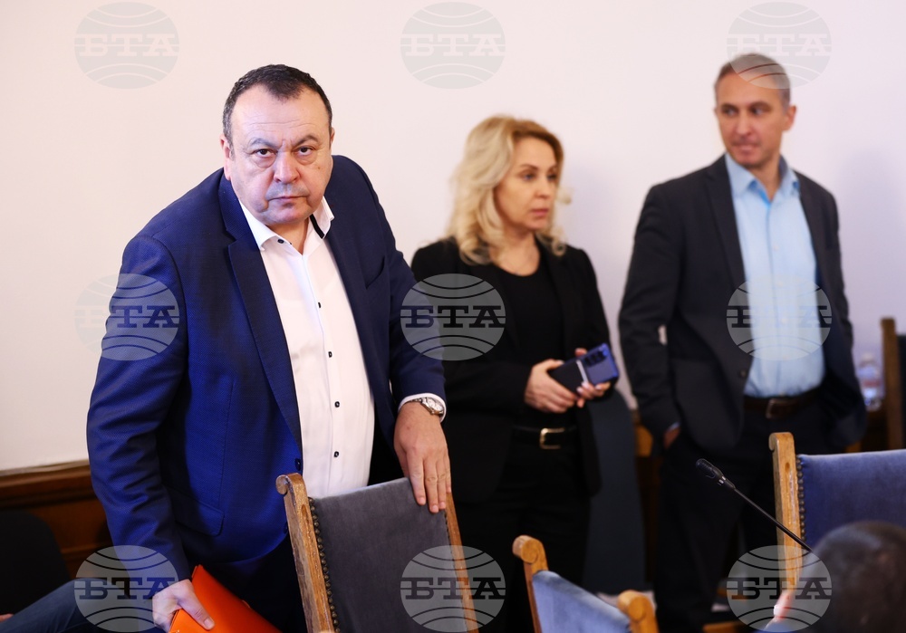 Народно събрание - Комисия по конституционни и правни въпроси