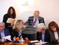 Народно събрание - Комисия по конституционни и правни въпроси