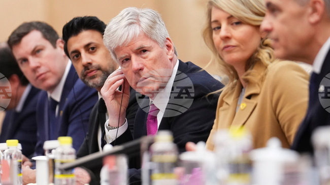 Споразумението за свободна търговия между Индия и ЕС перфектен пример как да кажеш "не" на хегемоните, каза канадският министър на енергетиката