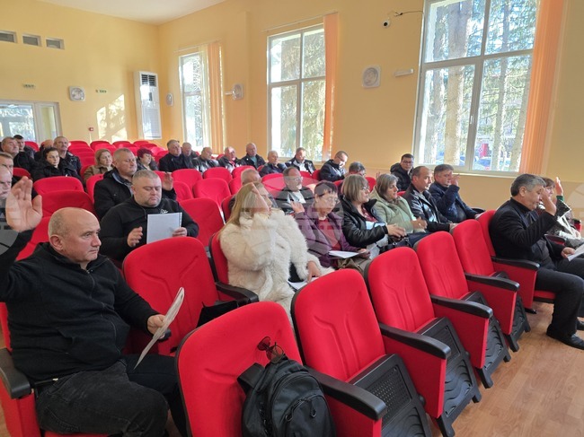 Общинските съветници в Черноочене одобриха кандидатстването по проект, свързан с предотвратяване и овладяване на бедствия, пожари и извънредни ситуации