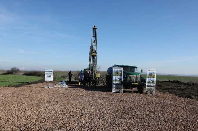 БАН ще анализира проби от 10 дълбоки сондажа в „Мини Марица-изток“ за определяне концентрацията на редкоземни елементи и критични суровини 