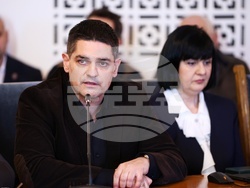 Народно събрание - Комисия по конституционни и правни въпроси