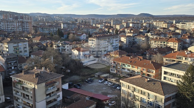 В Ловеч бе измерена максимална температура от 13,9 градуса 