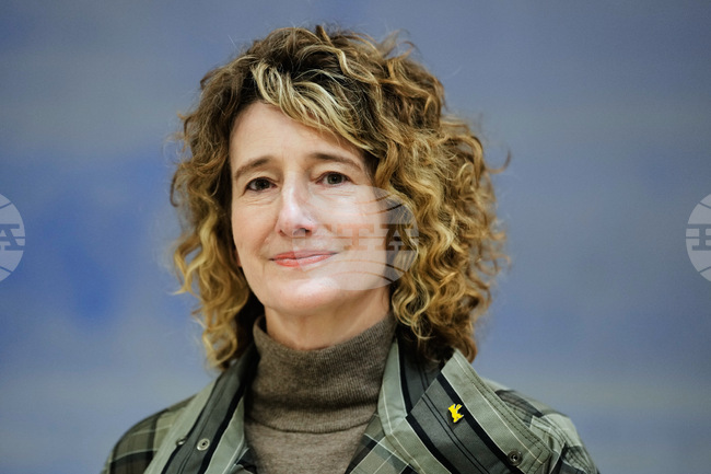 Триша Тътъл засега остава начело на "Берлинале"