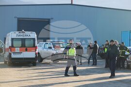 Столица - инцидент - срутен навес