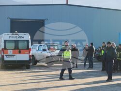 Столица - инцидент - срутен навес