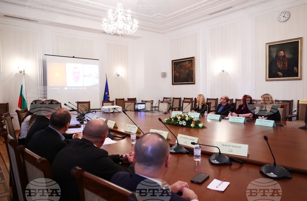 Народно събрание - Комисия по политиките за българите извън страната - заседание