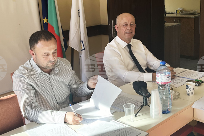 Минерални бани - Общински съвет - сесия