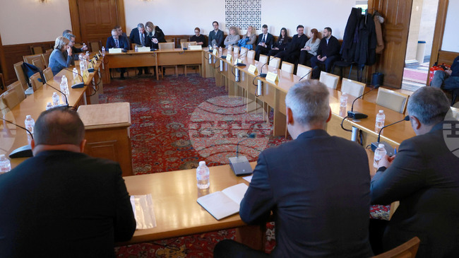 Комисията по културата и медиите в Народното събрание обсъжда проблеми в действащата система за колективно управление на права