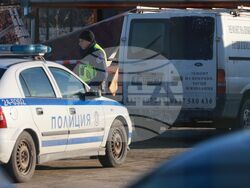 Столица - инцидент - срутен навес