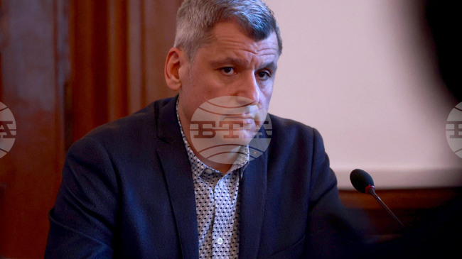 От месеци Министерството на културата полага сериозни усилия за трайно и справедливо решение за системата за колективно управление на права