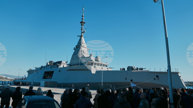 Министрите на отбраната на Гърция и на Франция обсъдиха в Атина засилването на военното сътрудничество