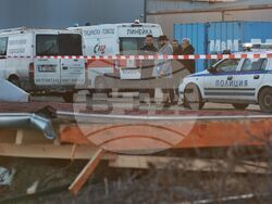 Столица - инцидент - срутен навес