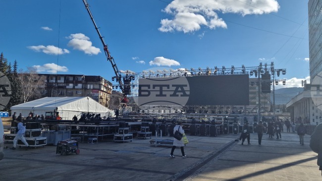 Спектакълът „Легендата за първия сурвакар“, адаптиран по едноименната анимация на Студио „Змей“ и Димитър Петров, ще открие фестивала „Сурва“