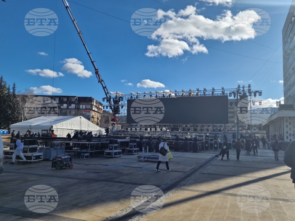 Спектакълът „Легендата за първия сурвакар“, адаптиран по едноименната анимация на Студио „Змей“ и Димитър Петров, ще открие фестивала „Сурва“