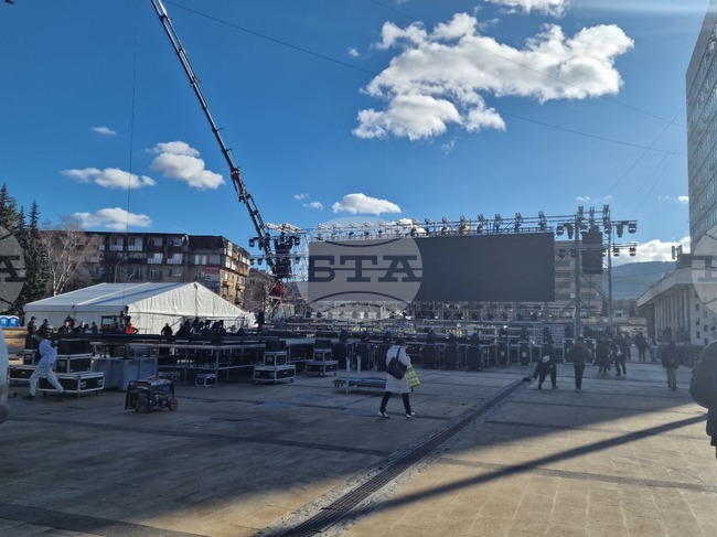 Спектакълът „Легендата за първия сурвакар“, адаптиран по едноименната анимация на Студио „Змей“ и Димитър Петров, ще открие фестивала „Сурва“