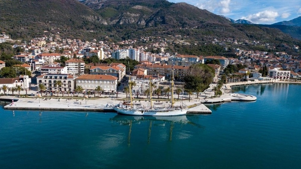 ХИНА: В Хърватия има 101 300 чуждестранни работници и по-малко от 650 нелегални мигранти, каза вътрешният министър