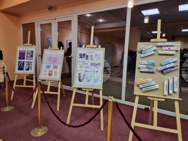 В Кюстендил бе открита годишната изложба с творби на учениците от специалност „Компютърна графика“ в Природоматематическата гимназия