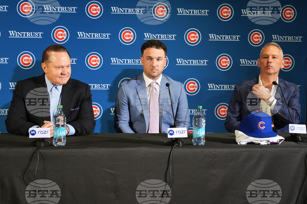 Cubs Bregman Baseball