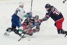 Canucks Blue Jackets Hockey