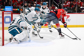 Sharks Capitals Hockey