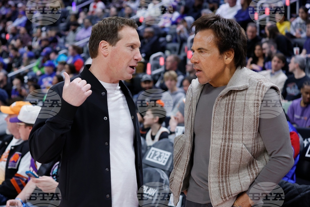 Suns Pistons Basketball