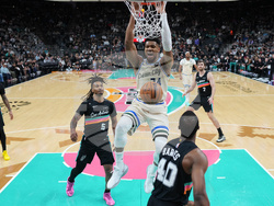 Bucks Spurs Basketball