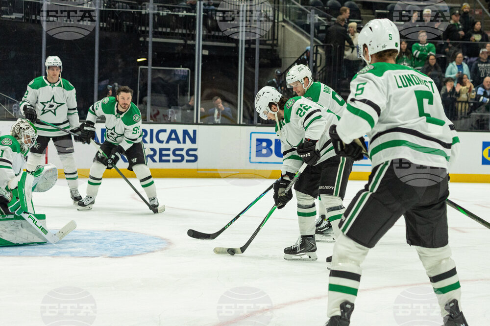 Stars Mammoth Hockey