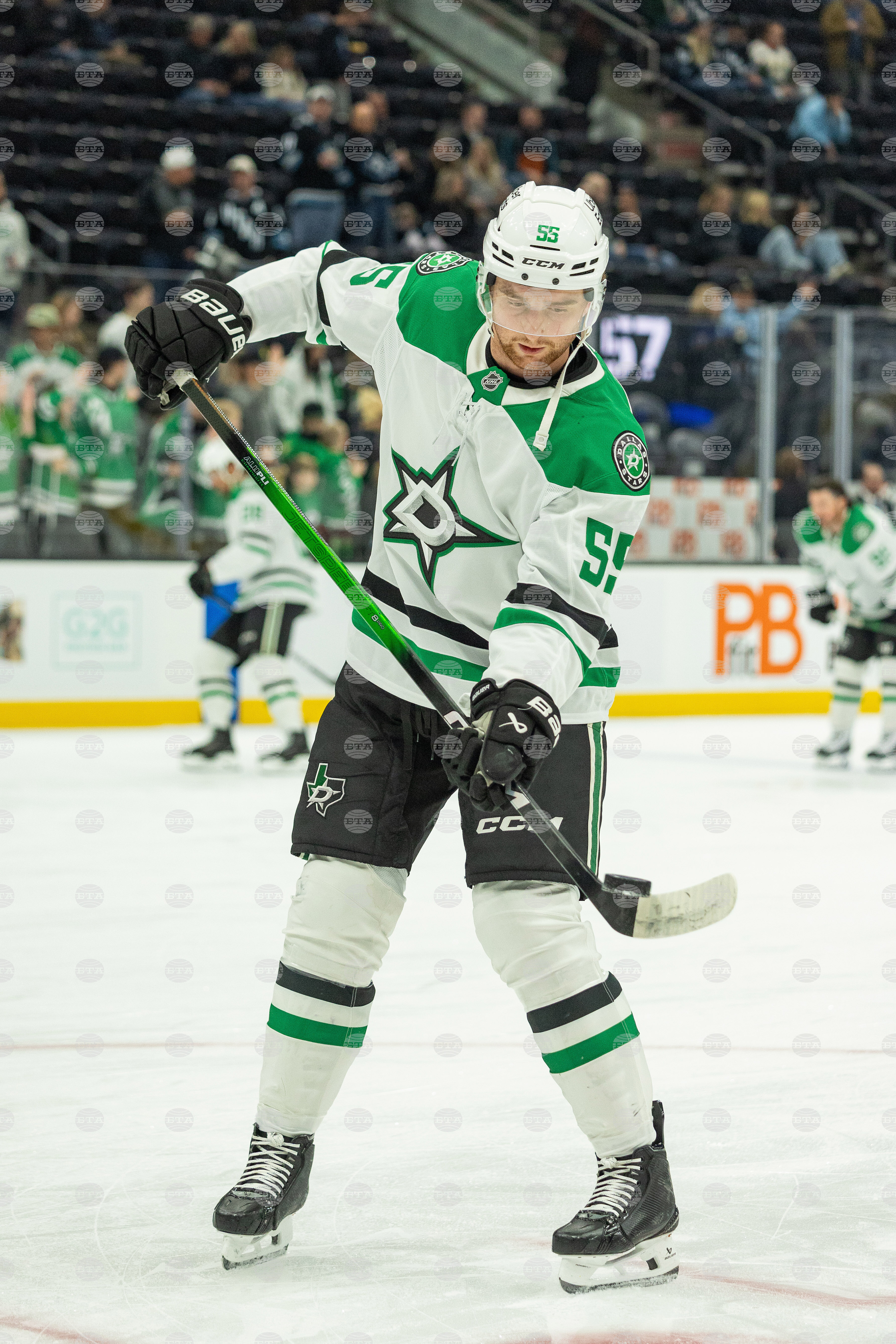 Stars Mammoth Hockey