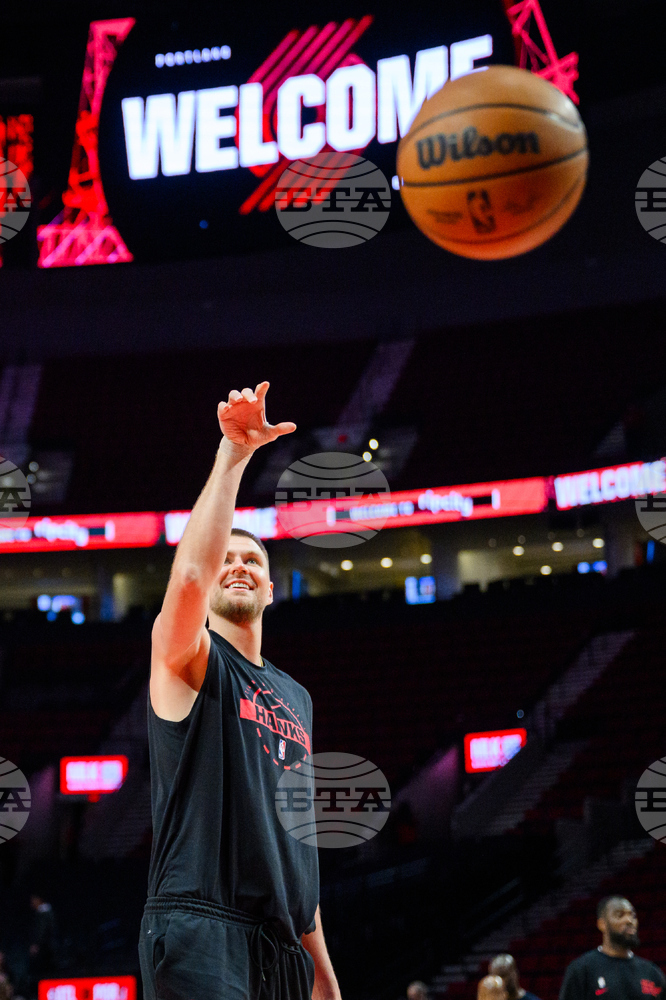 Голдън Стейт Уориърс привлече центъра Кристапс Порзингис