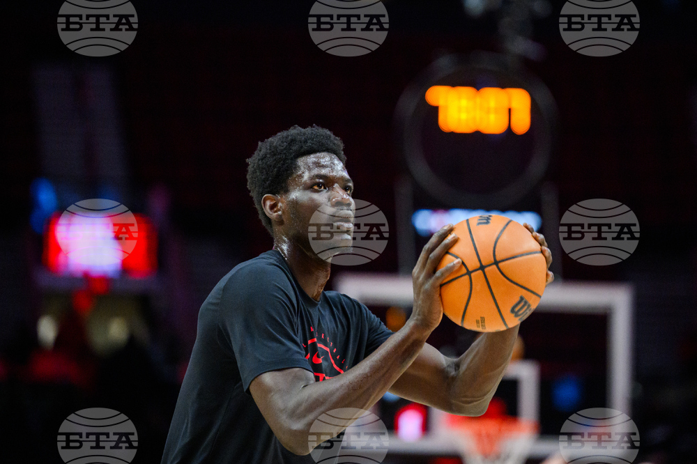 Hawks Trail Blazers Basketball