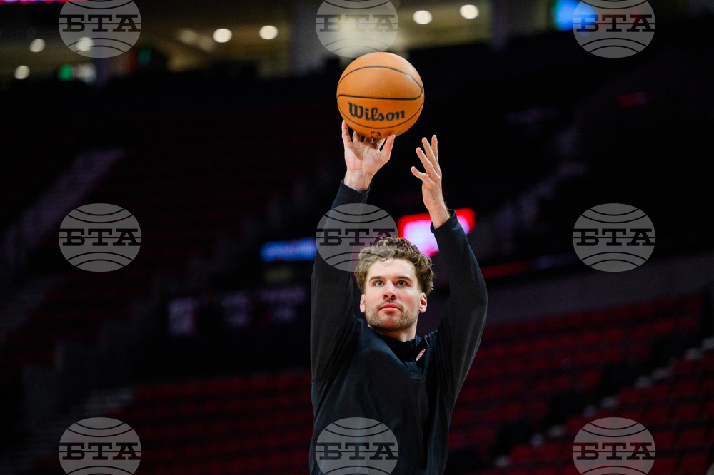 Hawks Trail Blazers Basketball