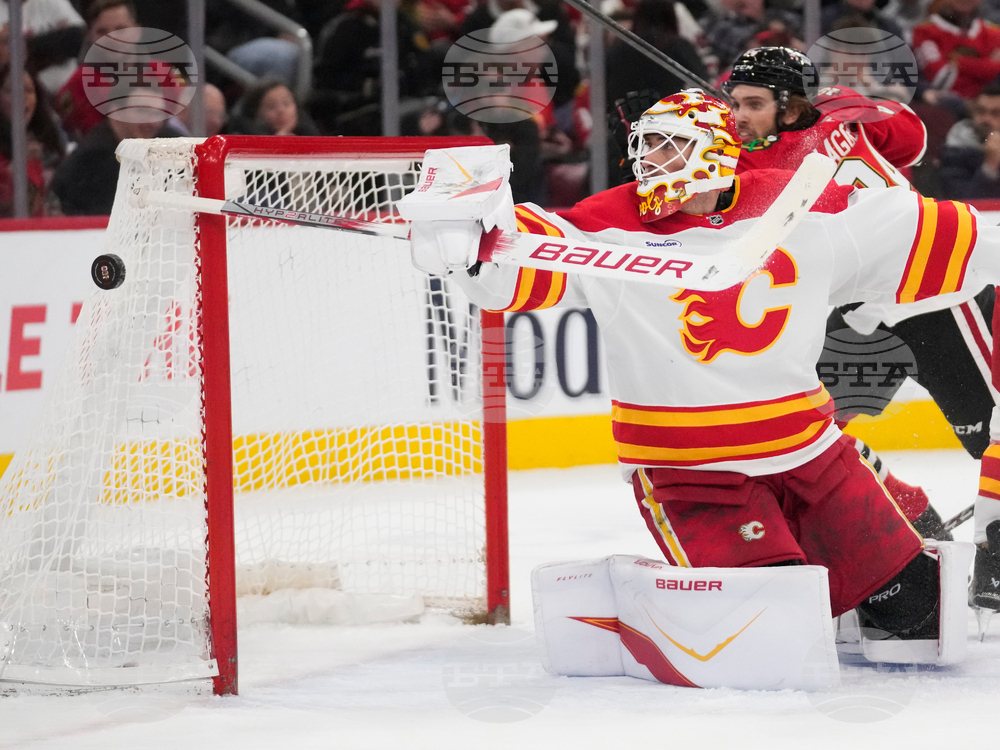 Flames Blackhawks Hockey