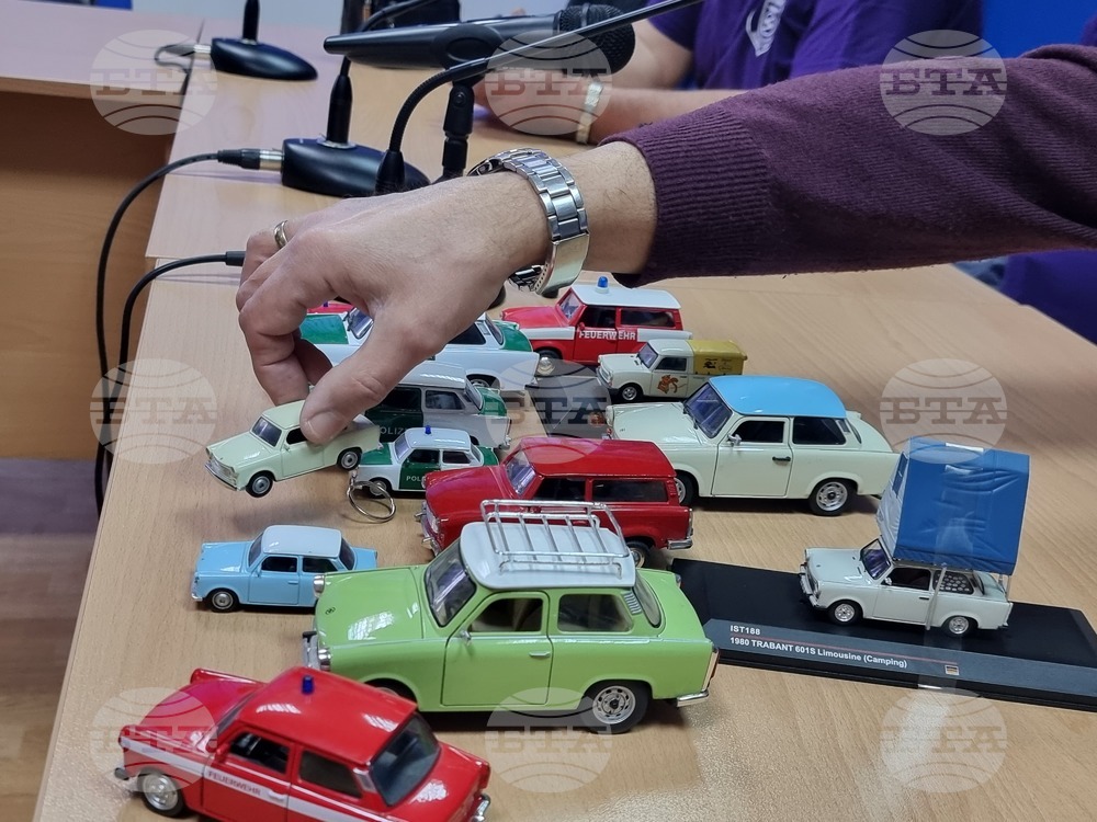 Trabant Fest in Veliko Tarnovo Awaits Over 100 Vehicles from Bulgaria, Romania