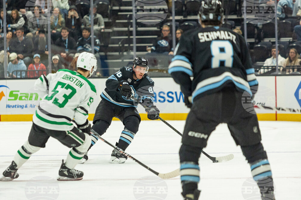 Stars Mammoth Hockey