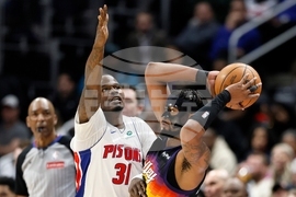 Suns Pistons Basketball