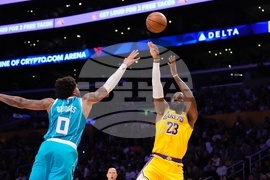 Hornets Lakers Basketball
