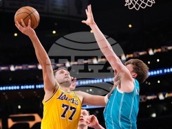 Hornets Lakers Basketball