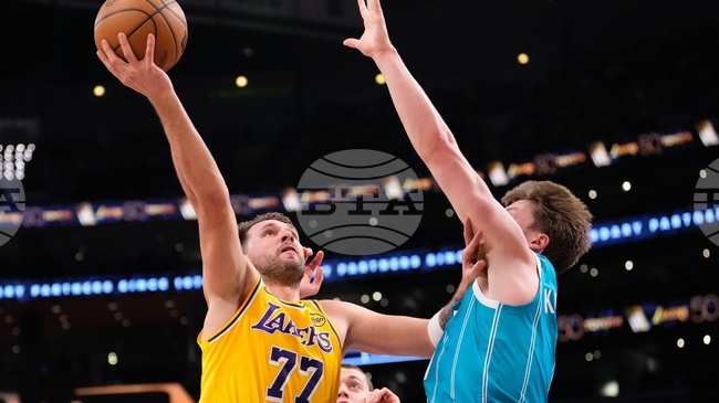 Лука Дончич ще пропусне мача срещу Портланд поради контузия в слабините