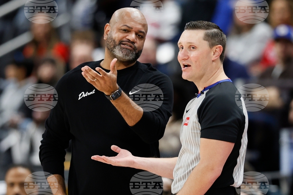 Suns Pistons Basketball