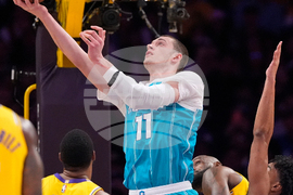 Hornets Lakers Basketball