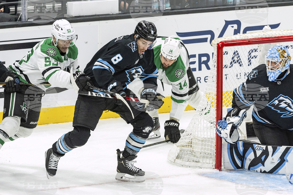 Stars Mammoth Hockey